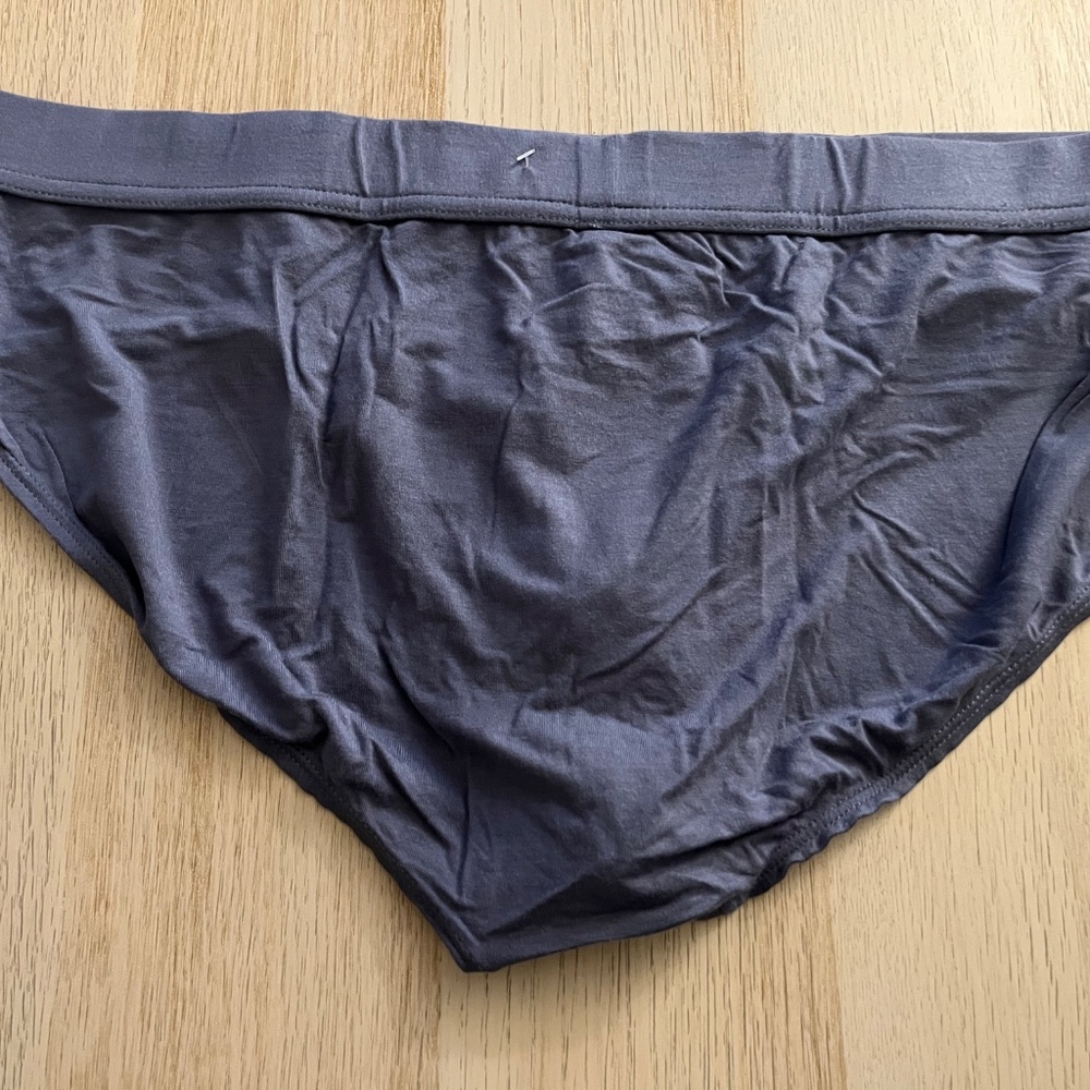 Modal XL brief - Picture 2 of 4